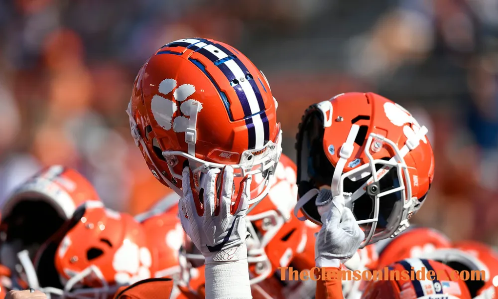 Double Blow for Clemson: Player Exit Follows Recruiting Loss…